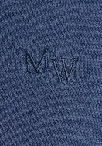 Man's World Sweatshirt in Blue