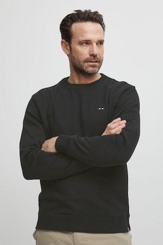 FQ1924 Sweatshirt 'Aldwin' in Black: front