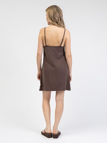 BROKE + SCHÖN Dress in Brown