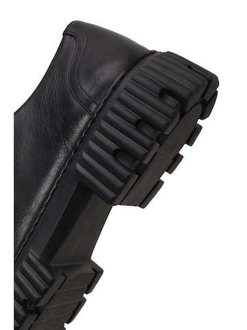 Derimod Schnürschuh in Schwarz