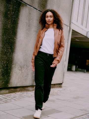 Oxmo Übergangsjacke in Braun