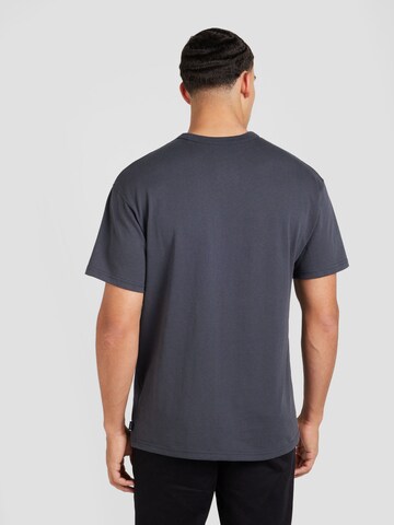 Nike Sportswear Μπλουζάκι 'Premium Essentials' σε γκρι