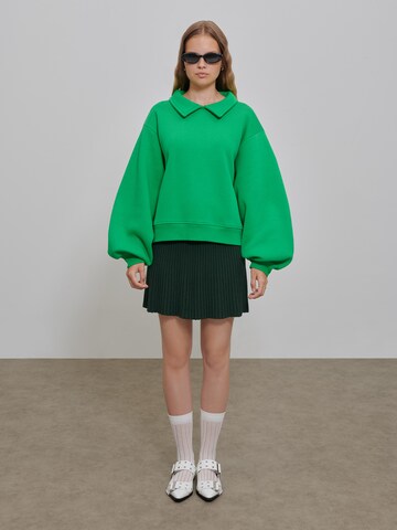 florence by mills exclusive for ABOUT YOU Sweatshirt 'Joy' (OCS) in Grün