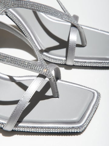Estro Sandaal '2238-11' in Zilver