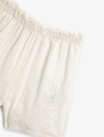 Koton Loose fit Trousers in White