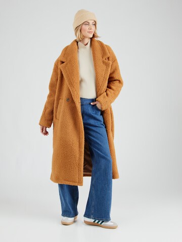 Cappotto invernale 'Eva' di ABOUT YOU in marrone
