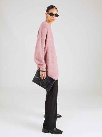 Pull-over oversize 'Mina' ABOUT YOU en rose