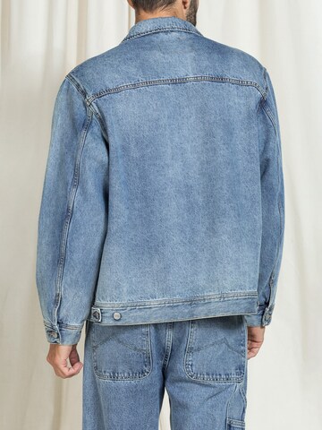 Carrera Jeans Übergangsjacke 'Comfort Replica'‌‌ in Blau