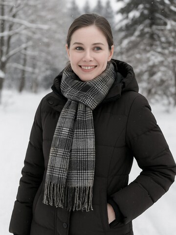 COLLEZIONE ALESSANDRO Scarf 'Karolo' in Black: front