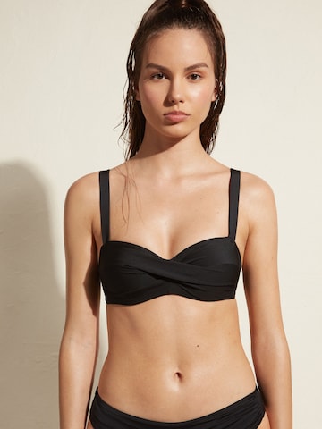 CALZEDONIA Bandeau Bikini Top in Black: front