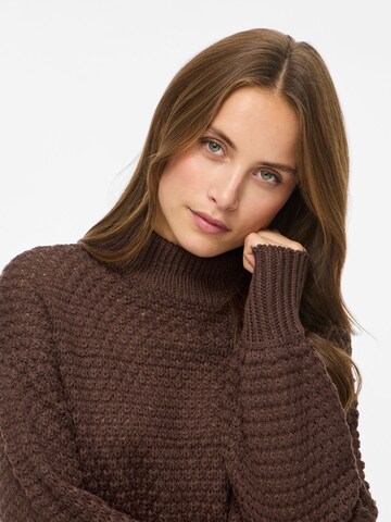 VILA Sweater 'LIOMY' in Brown
