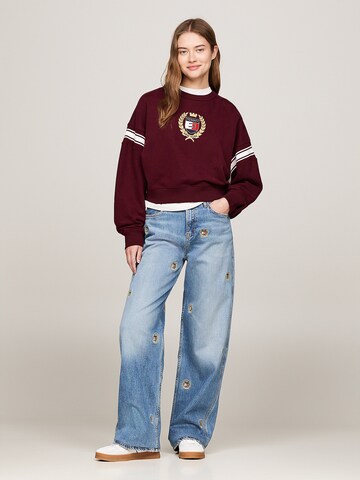 Tommy Jeans Sweatshirt in Red