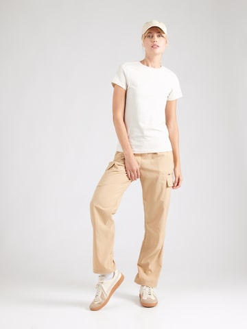 T-shirt fonctionnel 'ESS Small No. 1' PUMA en blanc