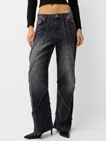 Bershka Regular Jeans i svart: framsida