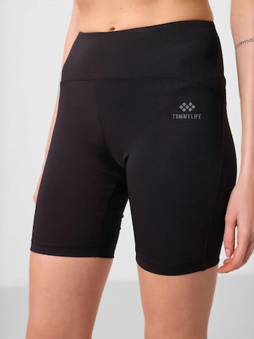 Tommy Life - Tapered Leggings 'Gamaschen' em preto