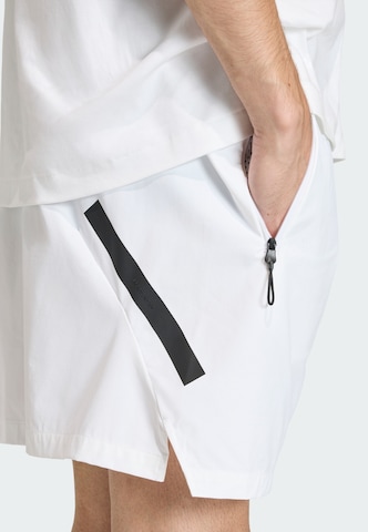ADIDAS SPORTSWEAR Normalny krój Spodnie sportowe 'Z.N.E.' w kolorze biały