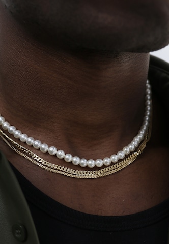 Commen Lines Necklace in White
