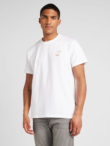 DEDICATED. T-shirt i vit: framsida