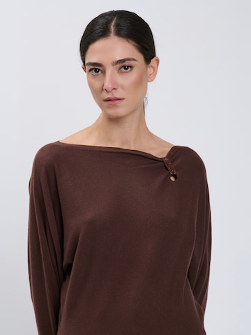 Influencer - Jersey en marrón
