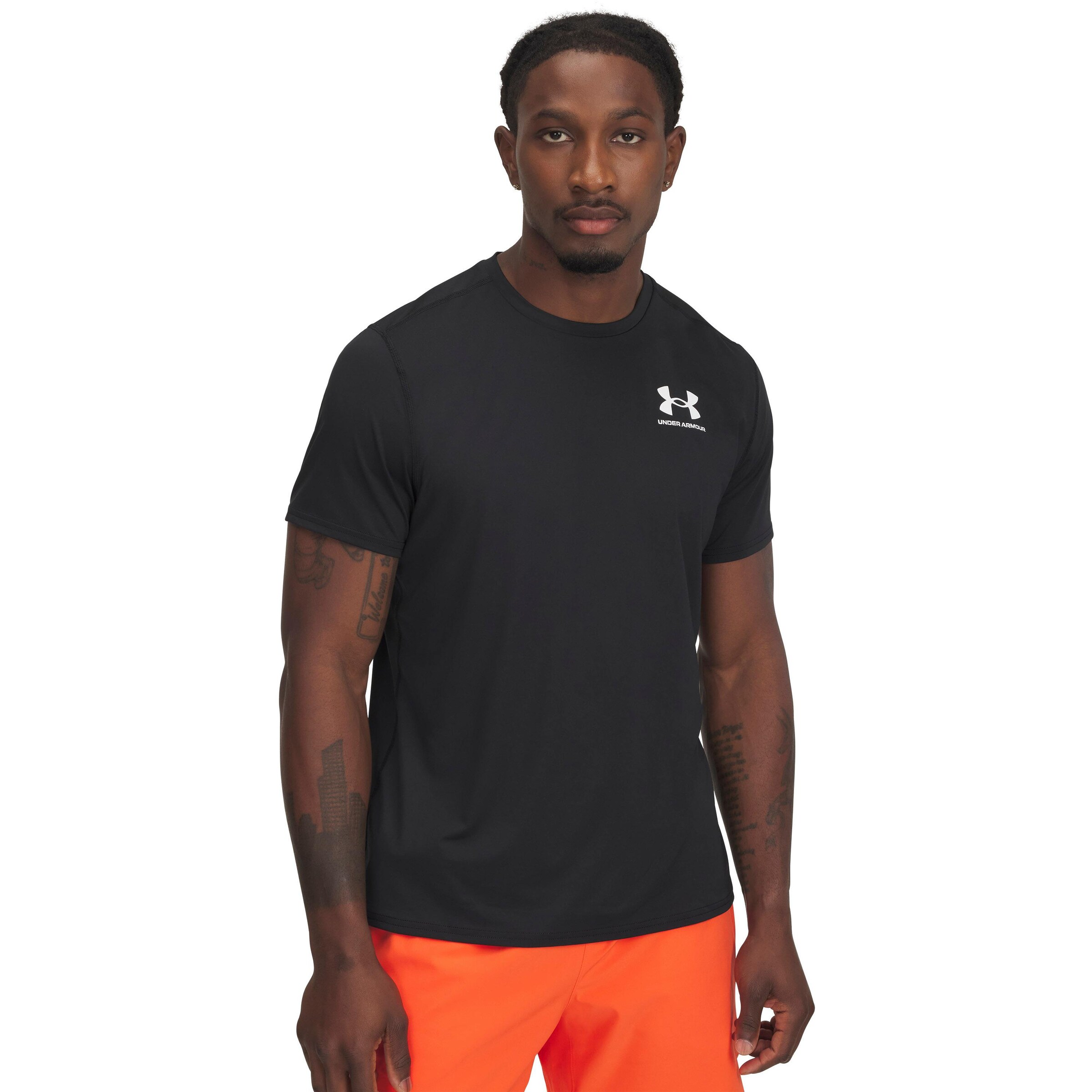 UNDER ARMOUR Funktionsshirt in Schwarz: Vorderseite