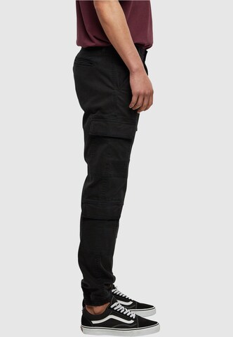 Urban Classics - Tapered Calças cargo em preto