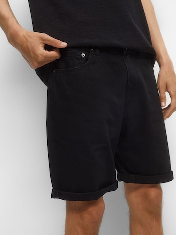 Pull&Bear Loosefit Shorts in Schwarz