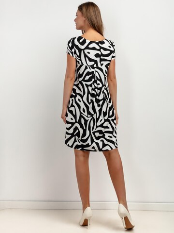 TESSITA Kleid in Schwarz