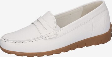 WALDLÄUFER Moccasins in White: front