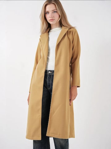 Bigdart Between-Seasons Coat in Yellow