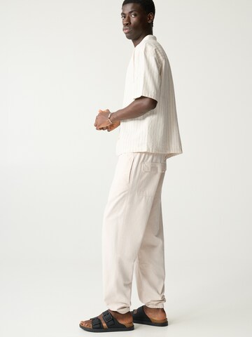 Effilé Pantalon Pull&Bear en beige