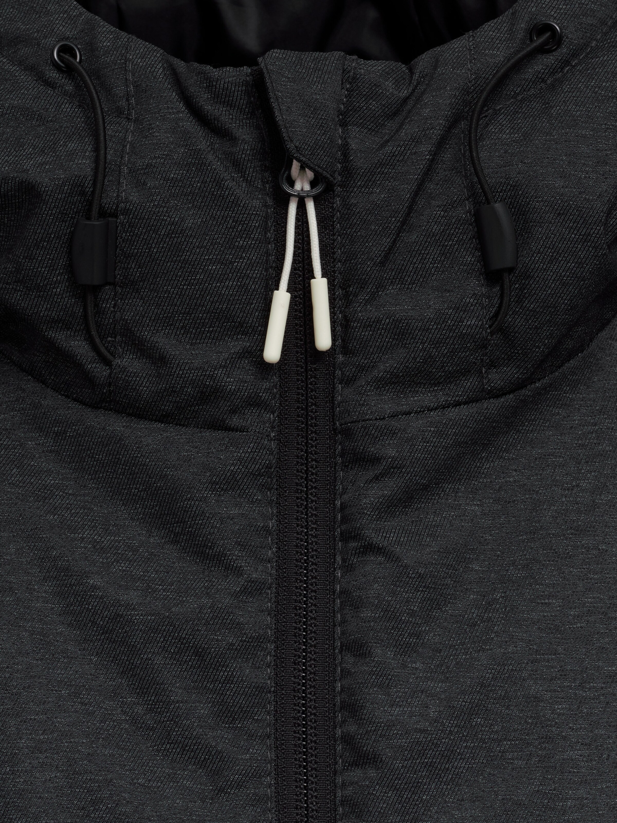 Veste mi-saison Hummel en noir