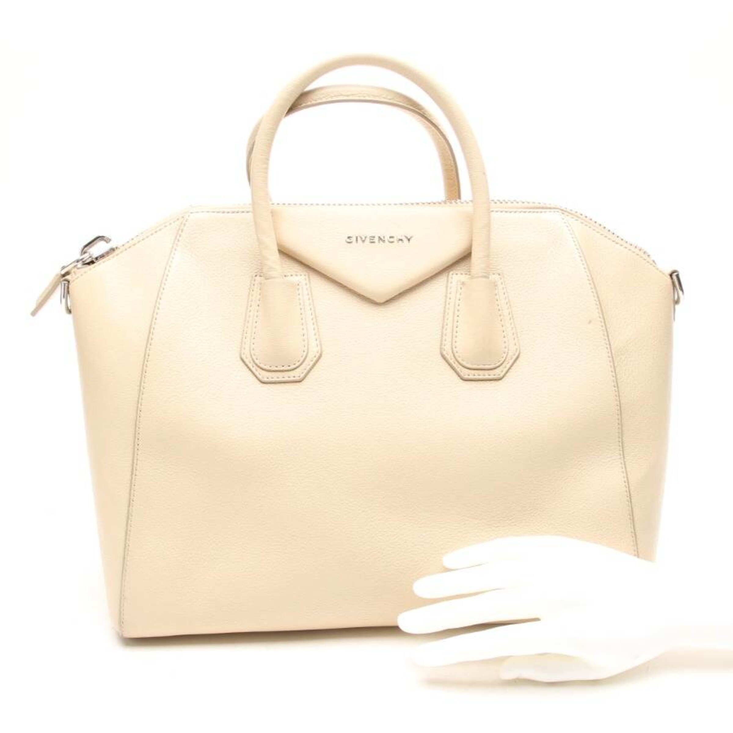 Givenchy Bag in One size in White