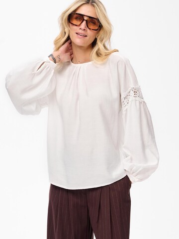 Blue Shadow Blouse in Beige: front