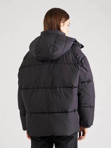 ELLESSE Urheilutakki 'Edgware' värissä musta