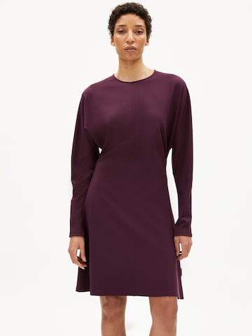 ARMEDANGELS Jurk in Rood: voorkant