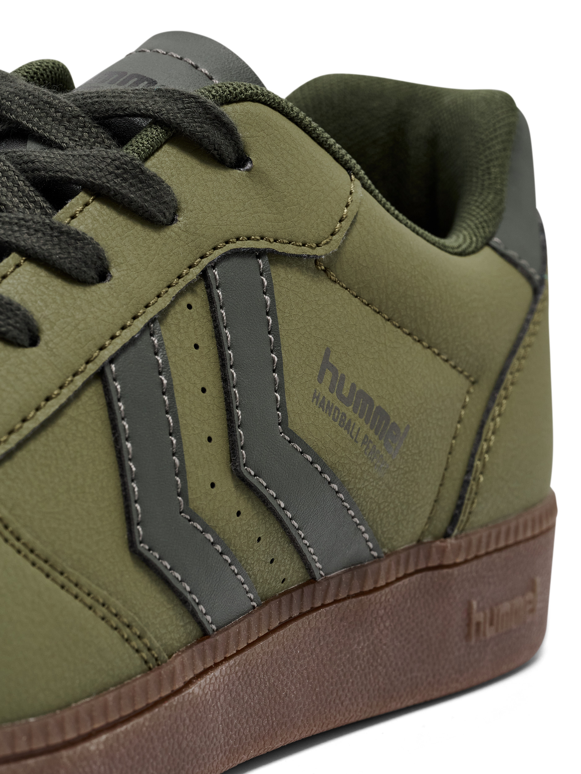Hummel Sneakers in Green
