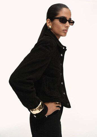 MANGO Between-Season Jacket in Black