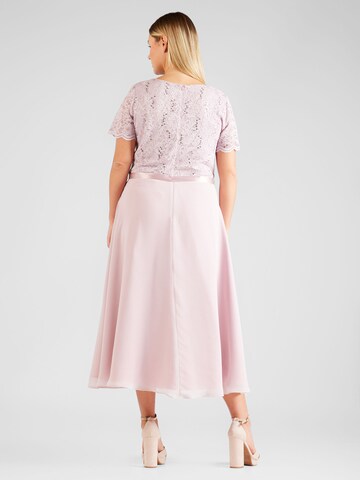 Robe de cocktail SWING Curve en rose