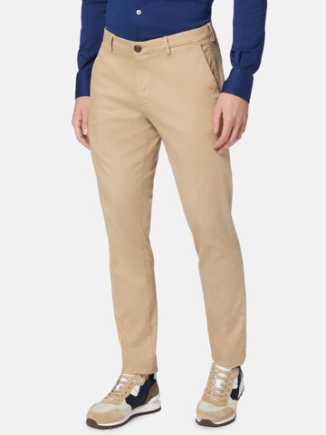 Regular Pantalon chino Boggi Milano en beige : devant