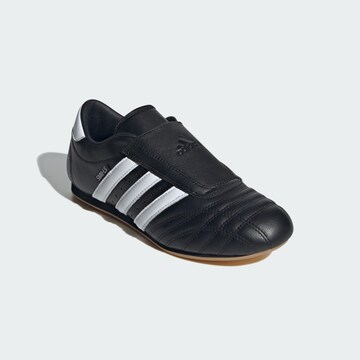ADIDAS ORIGINALS Слипоны 'Taekwondo' в Черный