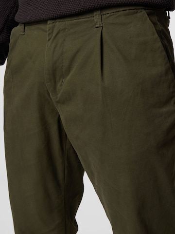 Only & Sons Slim fit Pleat-Front Pants 'Cam' in Green