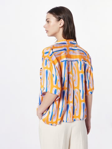 FRNCH PARIS Blouse 'LIZBETH' in Oranje