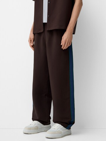 Bershka Loosefit Bukser i brun: forside