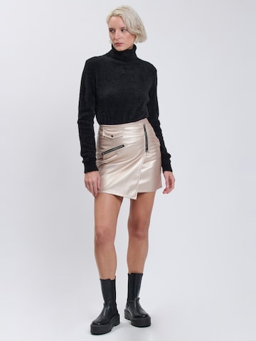 Pullover di Influencer in nero