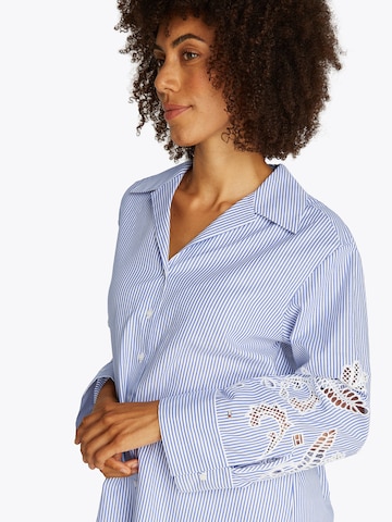 TOMMY HILFIGER Blouse in Blauw