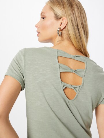 ABOUT YOU Shirt 'Ella' in Groen