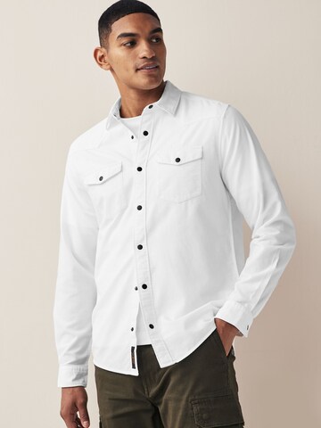 Next - Ajuste regular Camisa en blanco