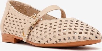 Derimod Ballerina met riempjes in Beige: voorkant