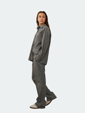 Sofie Schnoor Bluse 'Nelly' i grå