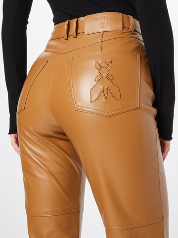 Regular Pantalon PATRIZIA PEPE en marron